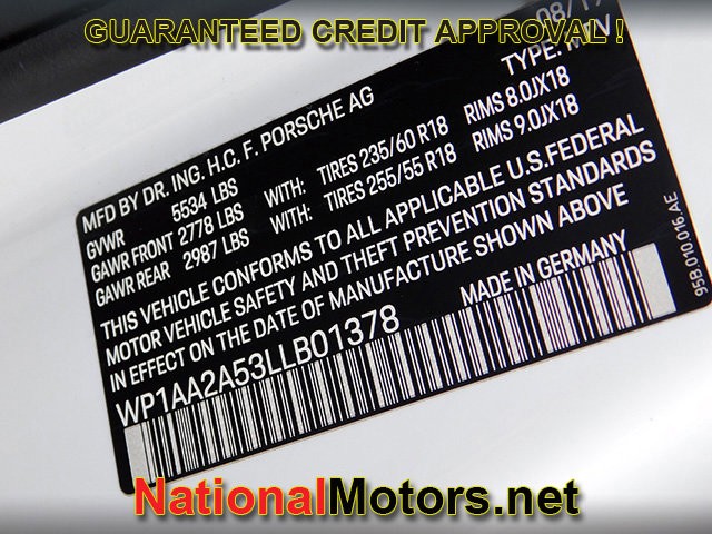 Porsche Macan Vehicle Full-screen Gallery Image 27