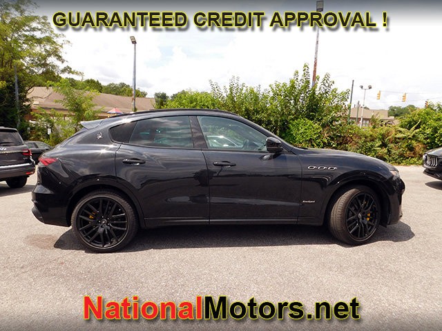 2021 Maserati Levante GranSport photo 2