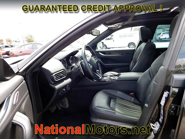 Maserati Levante Vehicle Full-screen Gallery Image 15