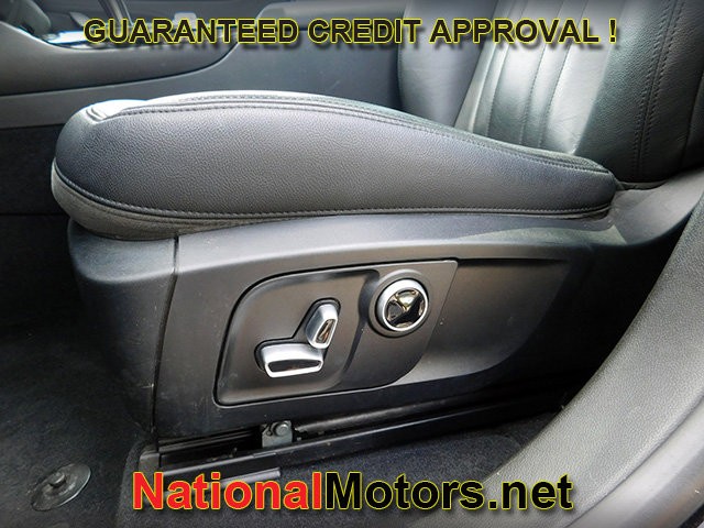 Maserati Levante Vehicle Full-screen Gallery Image 16