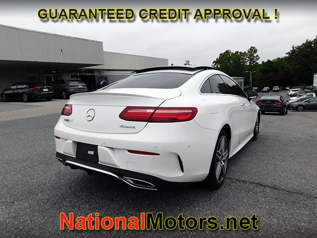 Mercedes-Benz E-Class Vehicle Image 02