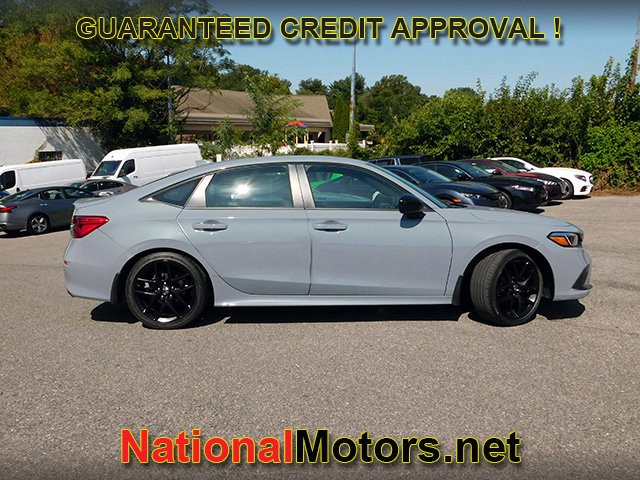 2022 Honda Civic Sport photo 2