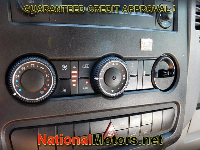 Mercedes-Benz Sprinter Cargo Van Vehicle Full-screen Gallery Image 17