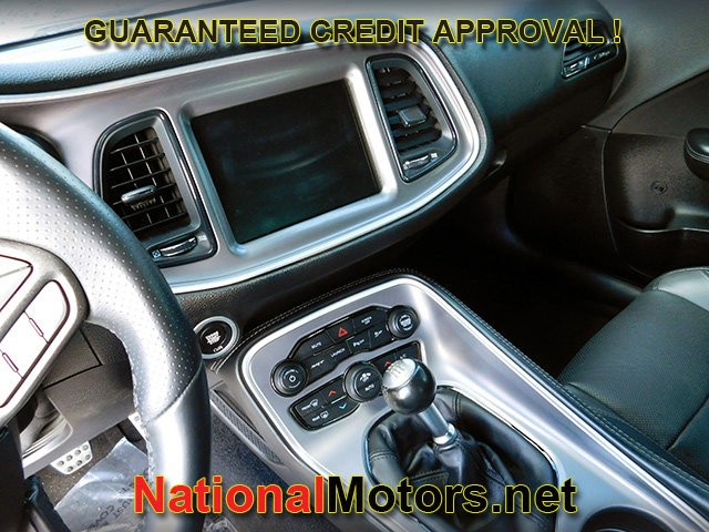 2022 Dodge Challenger R/T photo 8