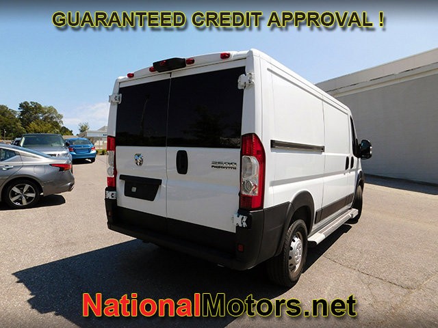 Ram ProMaster Cargo Van Vehicle Image 04