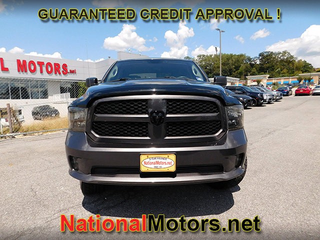 2017 Ram 1500 Express photo 2