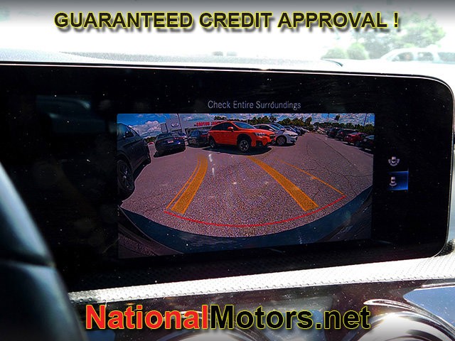 Mercedes-Benz A-Class Vehicle Full-screen Gallery Image 19