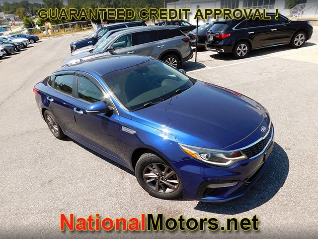2020 Kia Optima LX photo 2