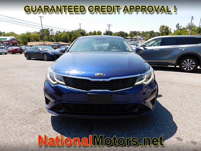 2020 Kia Optima LX photo 3