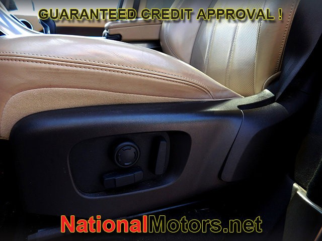 Land Rover Range Rover Sport Vehicle Image 13