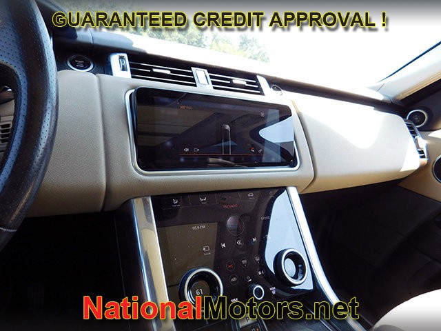 Land Rover Range Rover Sport Vehicle Image 15