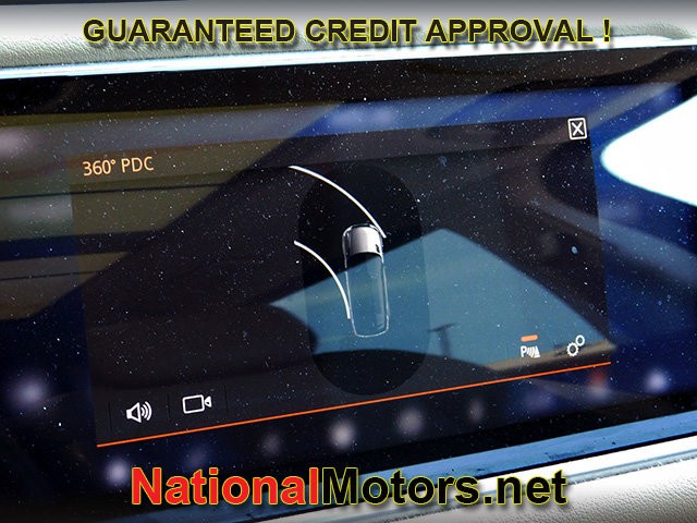 Land Rover Range Rover Sport Vehicle Image 16