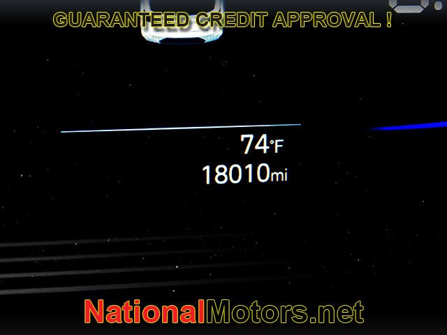 2025 Hyundai Venue SEL photo 20