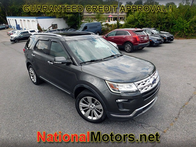 2019 Ford Explorer Limited photo 2