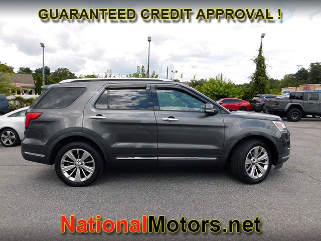2019 Ford Explorer Limited photo 4