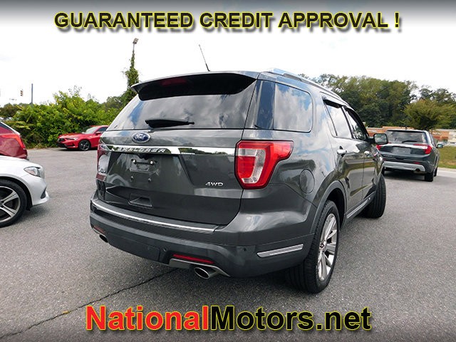 2019 Ford Explorer Limited photo 5