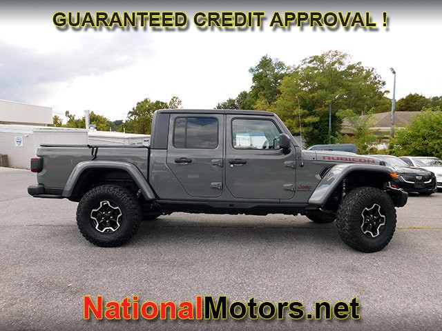 2020 Jeep Gladiator Rubicon photo 3