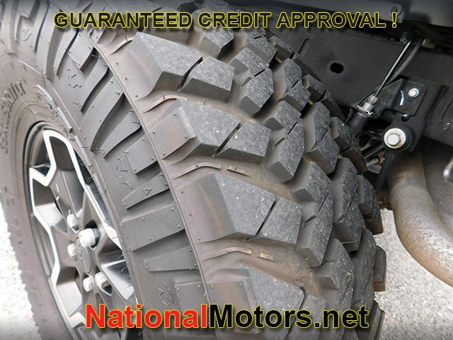 Jeep Gladiator Vehicle Full-screen Gallery Image 09