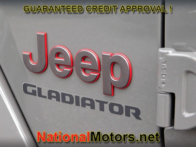 Jeep Gladiator Vehicle Full-screen Gallery Image 10