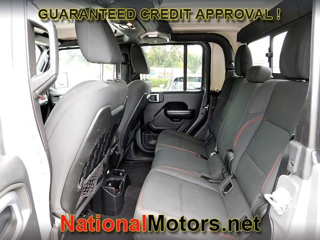 2020 Jeep Gladiator Rubicon photo 9