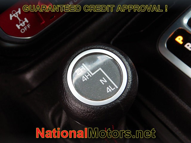 Jeep Gladiator Vehicle Full-screen Gallery Image 22