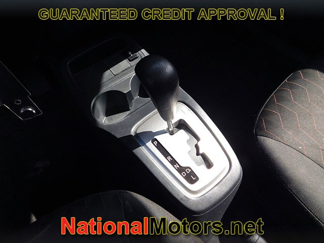 Mitsubishi Mirage Vehicle Full-screen Gallery Image 12