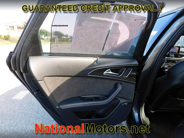 Audi S6 Vehicle Full-screen Gallery Image 07