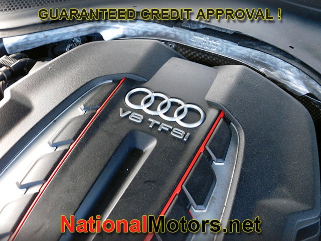 Audi S6 Vehicle Full-screen Gallery Image 25