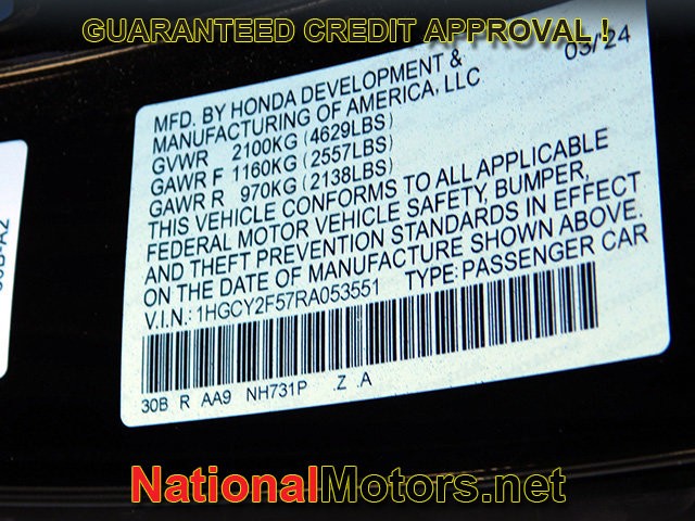 Honda Accord Hybrid Vehicle Full-screen Gallery Image 26