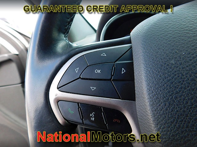 Jeep Grand Cherokee Vehicle Full-screen Gallery Image 23