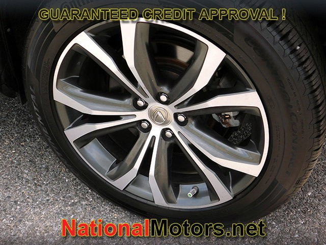 Lexus RX Vehicle Full-screen Gallery Image 08