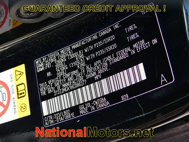 Lexus RX Vehicle Full-screen Gallery Image 27