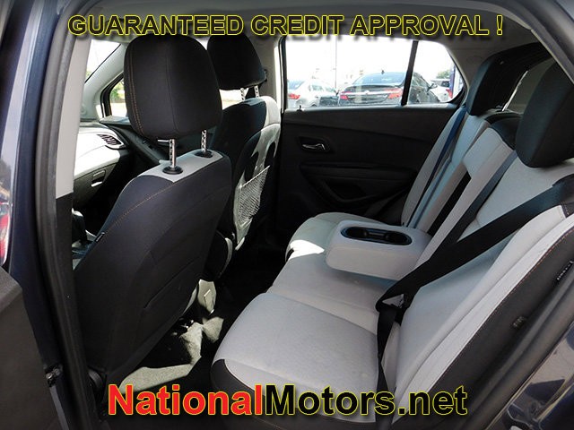 Chevrolet Trax Vehicle Full-screen Gallery Image 10