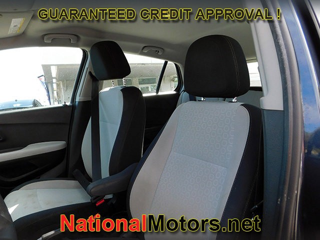 Chevrolet Trax Vehicle Full-screen Gallery Image 13