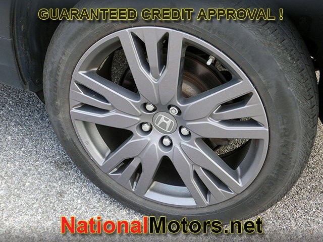 Honda Pilot Vehicle Full-screen Gallery Image 08