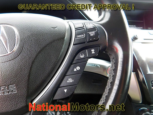 Acura ILX Vehicle Full-screen Gallery Image 19