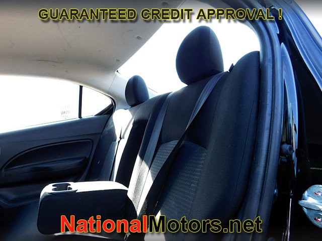 Mitsubishi Mirage G4 Vehicle Full-screen Gallery Image 05