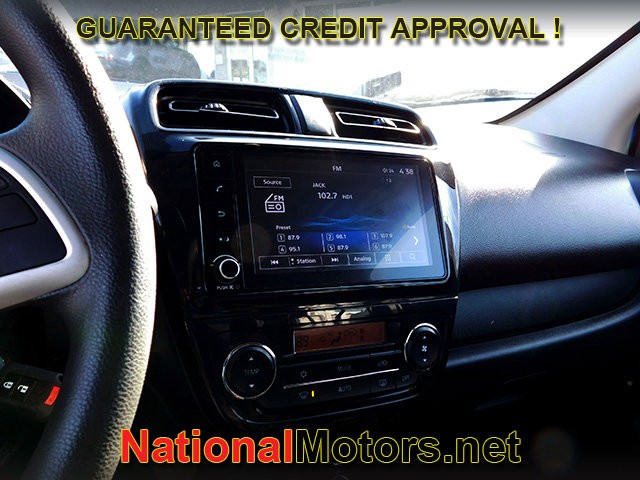 Mitsubishi Mirage G4 Vehicle Full-screen Gallery Image 09