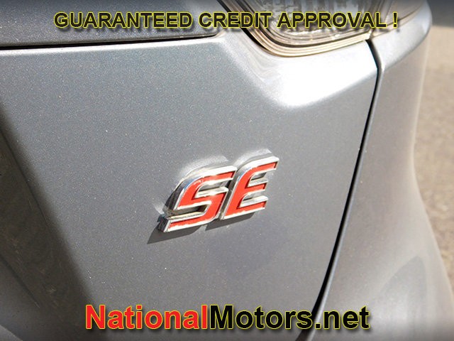 Toyota Corolla Vehicle Full-screen Gallery Image 05