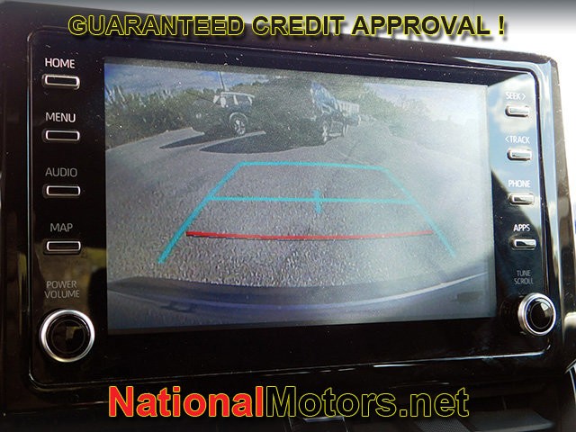 Toyota Corolla Vehicle Full-screen Gallery Image 13