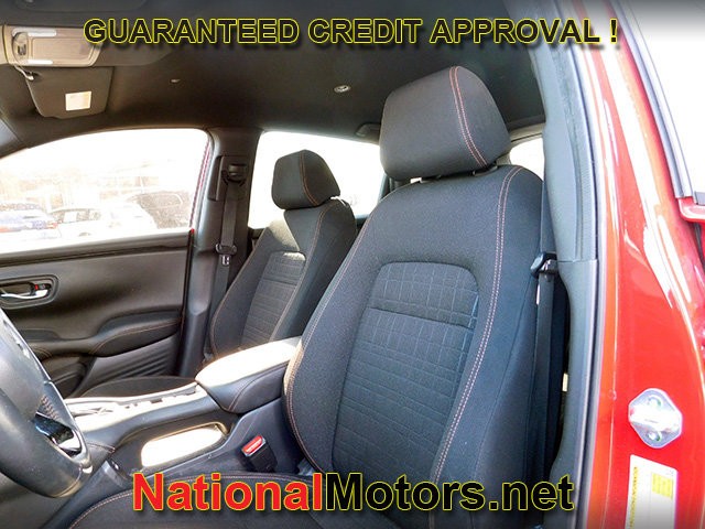 Honda HR-V Vehicle Full-screen Gallery Image 11