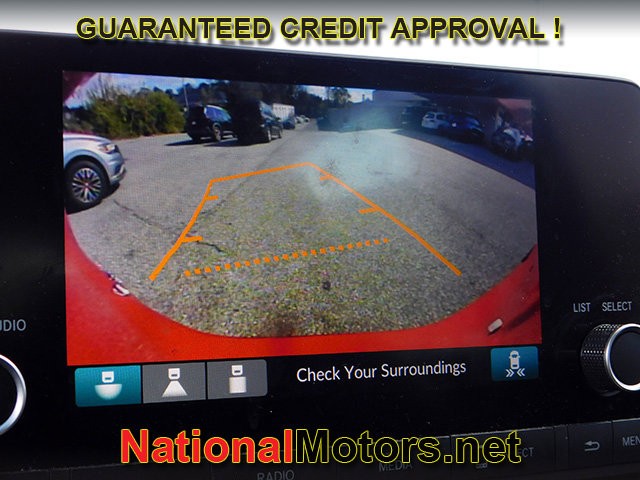 Honda HR-V Vehicle Full-screen Gallery Image 13