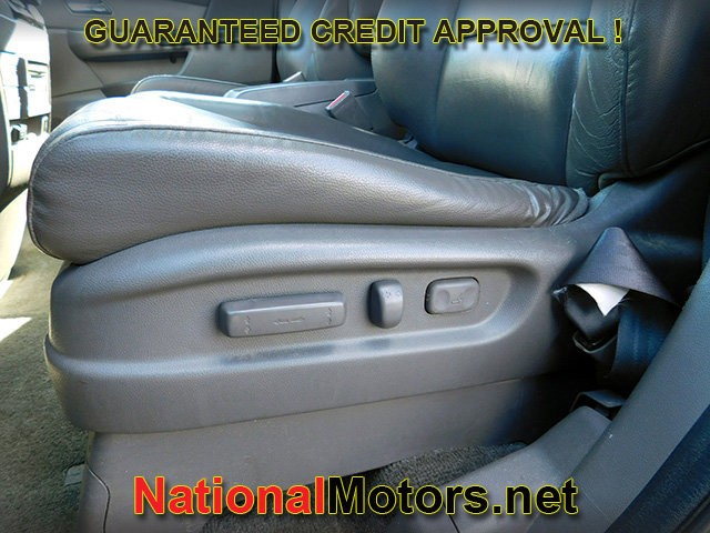 Honda Odyssey Vehicle Full-screen Gallery Image 17