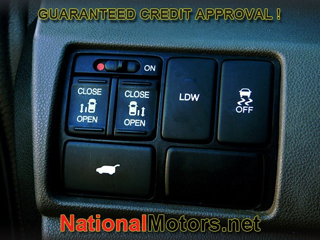 Honda Odyssey Vehicle Full-screen Gallery Image 24