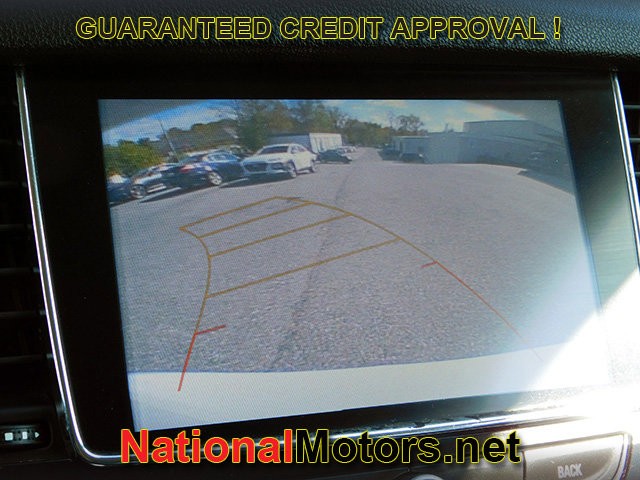 Buick Encore Vehicle Full-screen Gallery Image 14