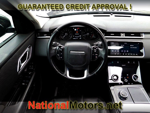 Land Rover Range Rover Velar Vehicle Full-screen Gallery Image 14