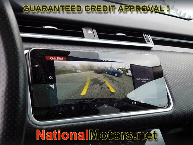 Land Rover Range Rover Velar Vehicle Full-screen Gallery Image 19