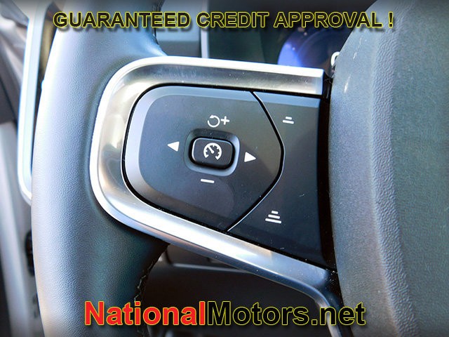 Volvo XC40 Vehicle Full-screen Gallery Image 25