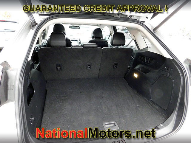 Ford Edge Vehicle Full-screen Gallery Image 07