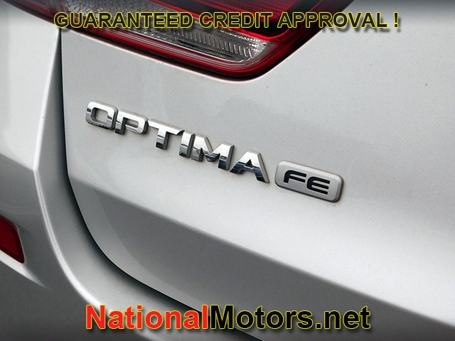 Kia Optima Vehicle Full-screen Gallery Image 05